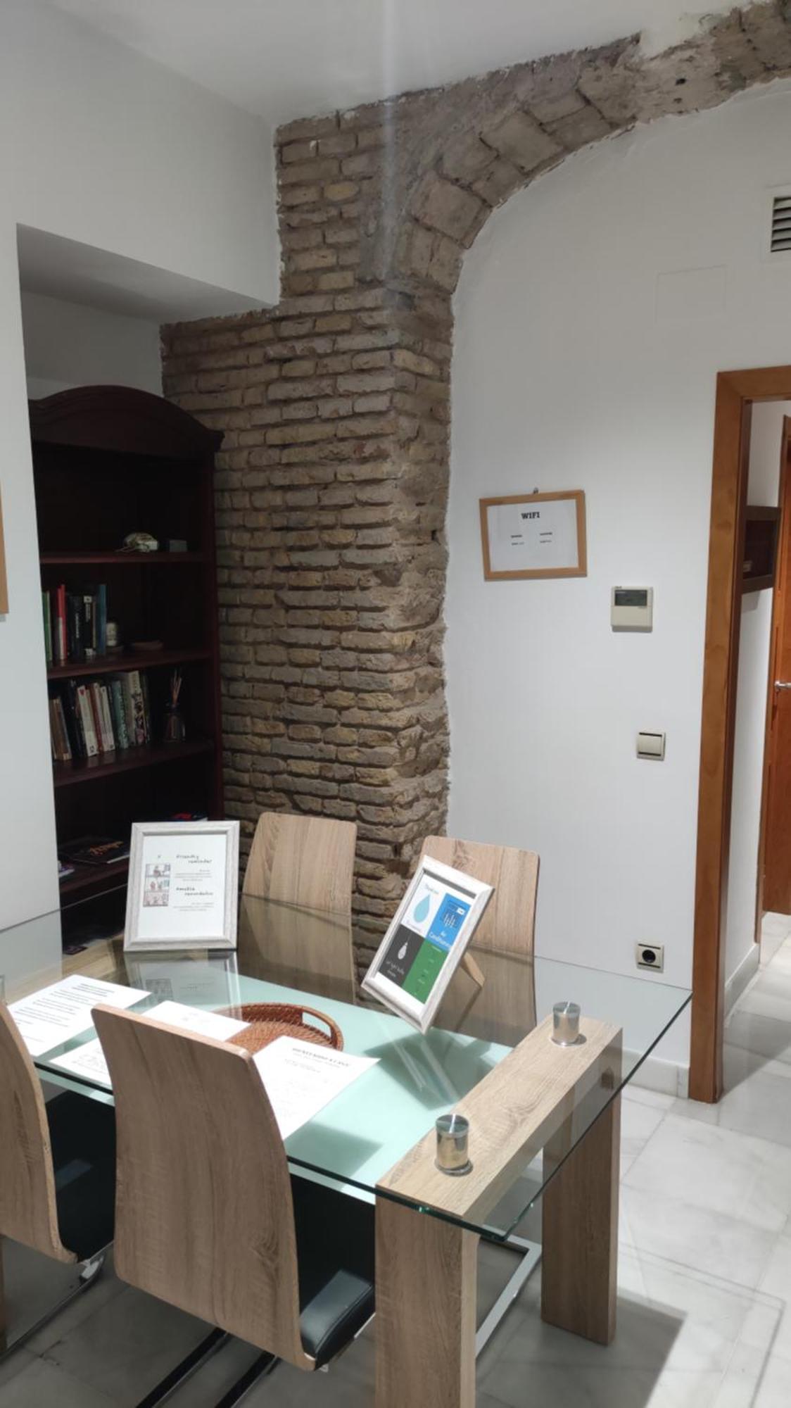 Pension Perez Montilla Sevilla Ruang foto